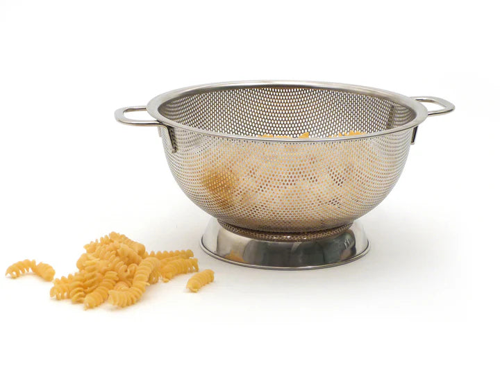 Colander 3qt Pierced Stainless
