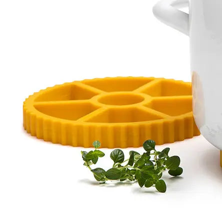 Rotelle Pasta Shaped Trivet