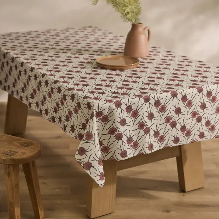 60x90 Wild Dahlia Tablecloth