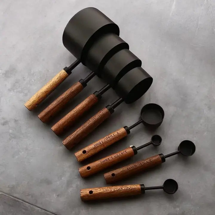 Wood Handle Black Stainless Steel Measuring Cups Set of 4