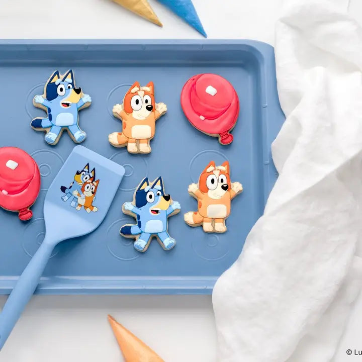 Bluey 7 pc Cookie Baking Set w/ Stamps & Flipper