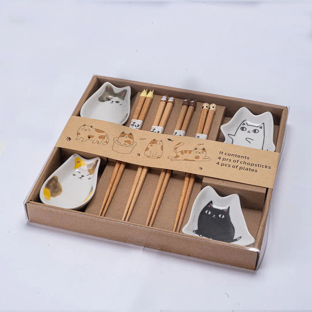 Cute Cats 4 Pair Wooden Chopsticks and Sauce Dish Gift Set