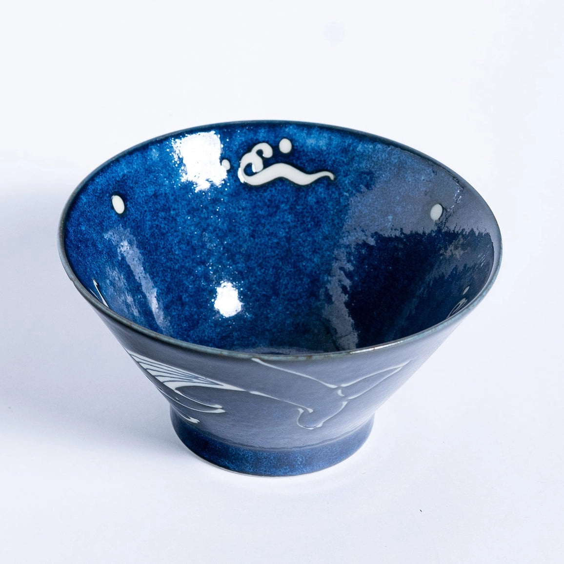 Whale/Kujira 20oz 6.5"X 3.3" Medium Bowl