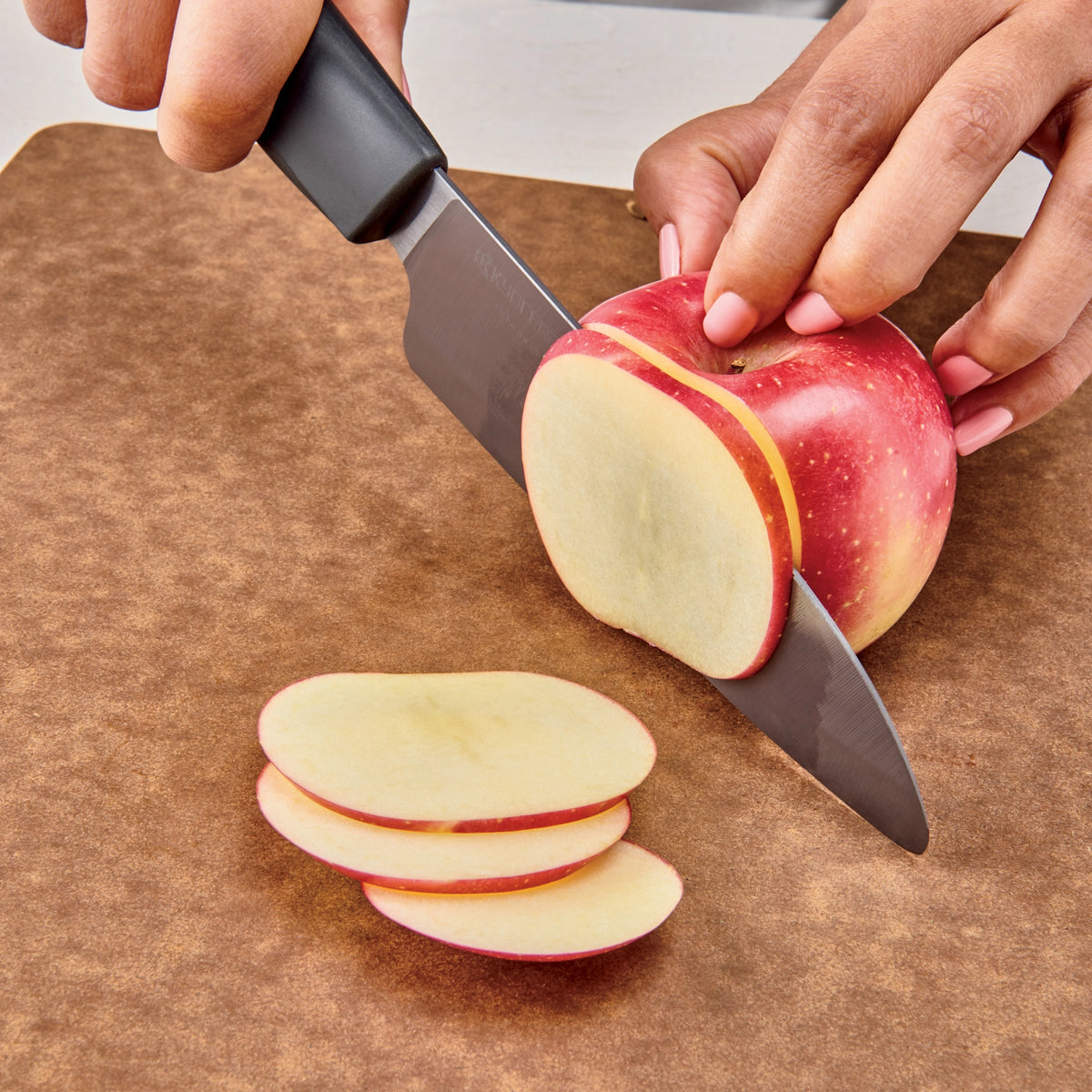 Innovationblack, 5.5" Ceramic Santoku Knife