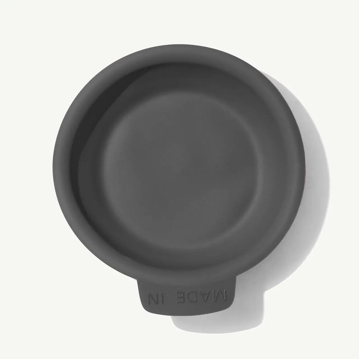8" Shaped Silicone Pan Protector / Trivet