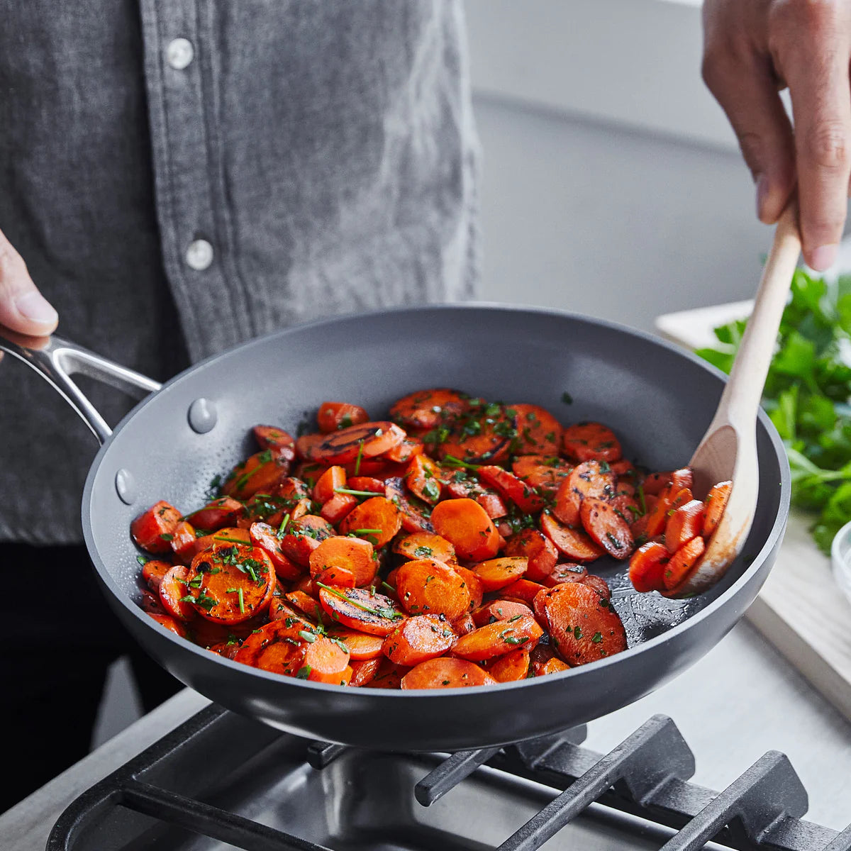 Hard Anodized 10" Valencia Pro Fry Pan