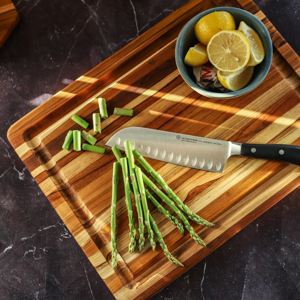 Edge Grain 16x12 Traditional Carving Board w/Juice Canal