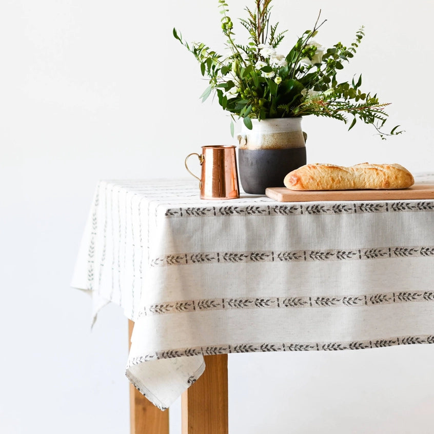 60"x90" Walnut Leaf Tablecloth