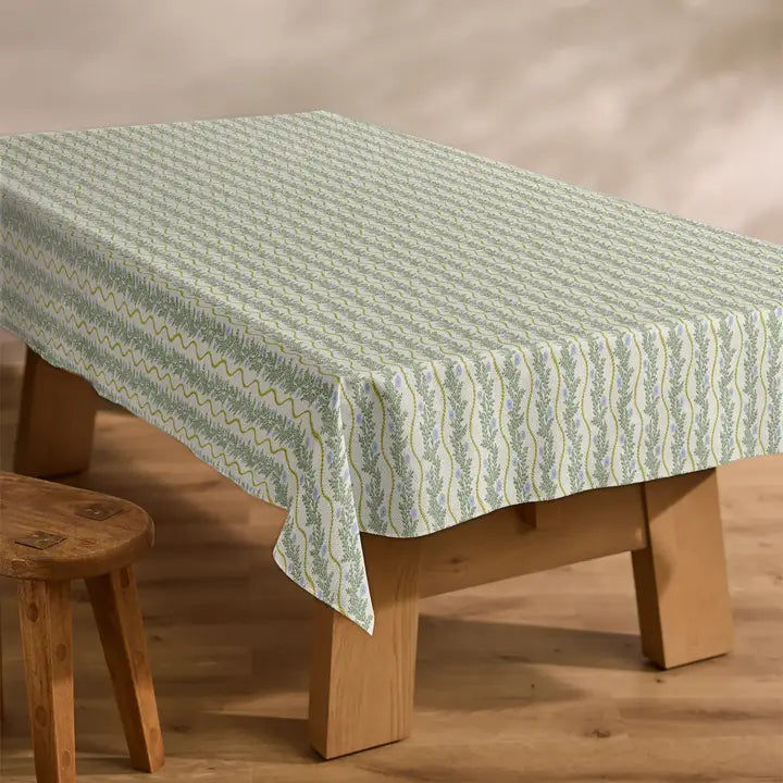 60x90 Cottage Vines Tablecloth