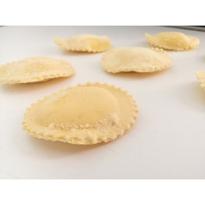 2" Fluted Round Ravioli Stamp, Fantes
