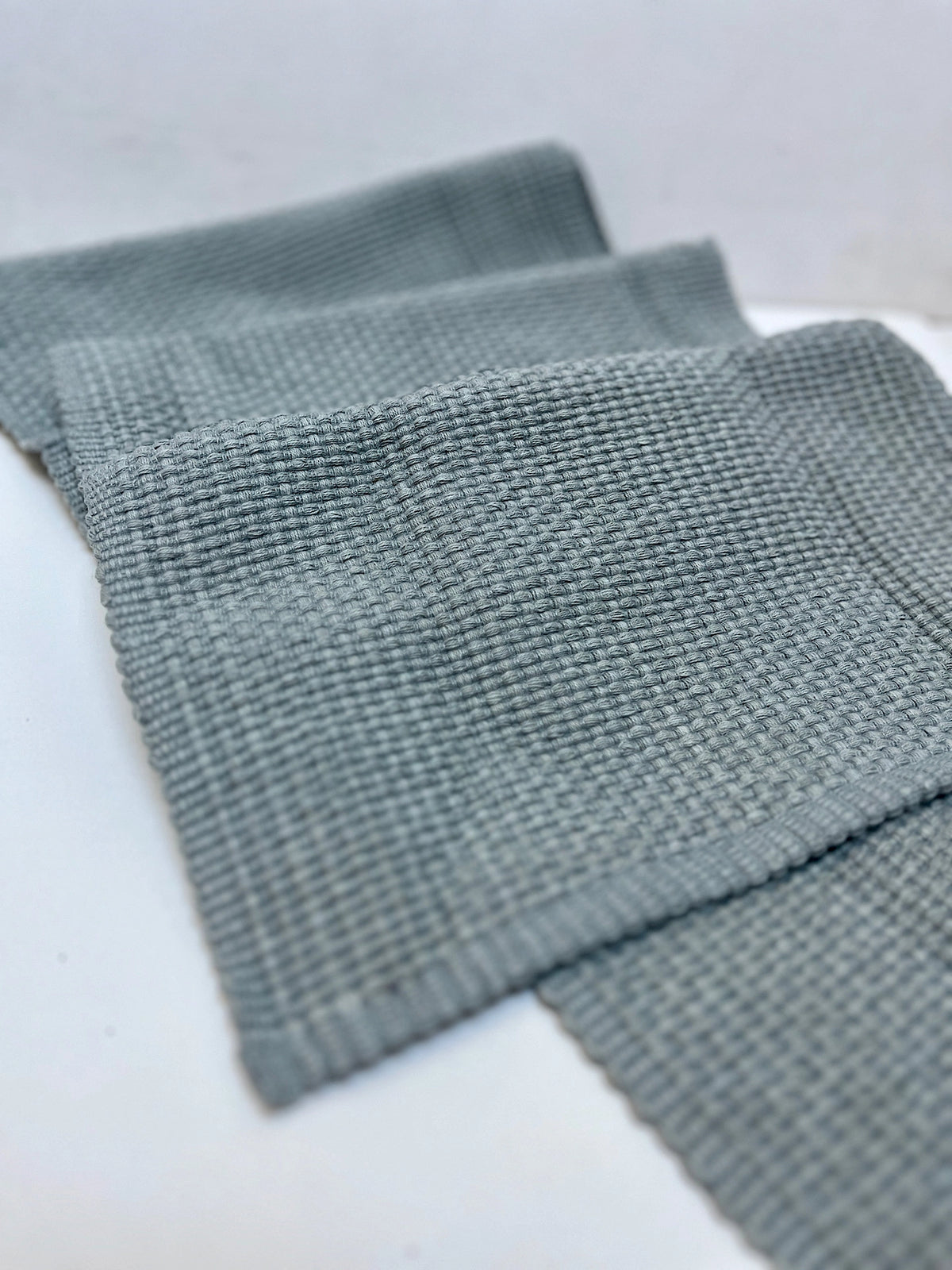 Runner 72" Grey