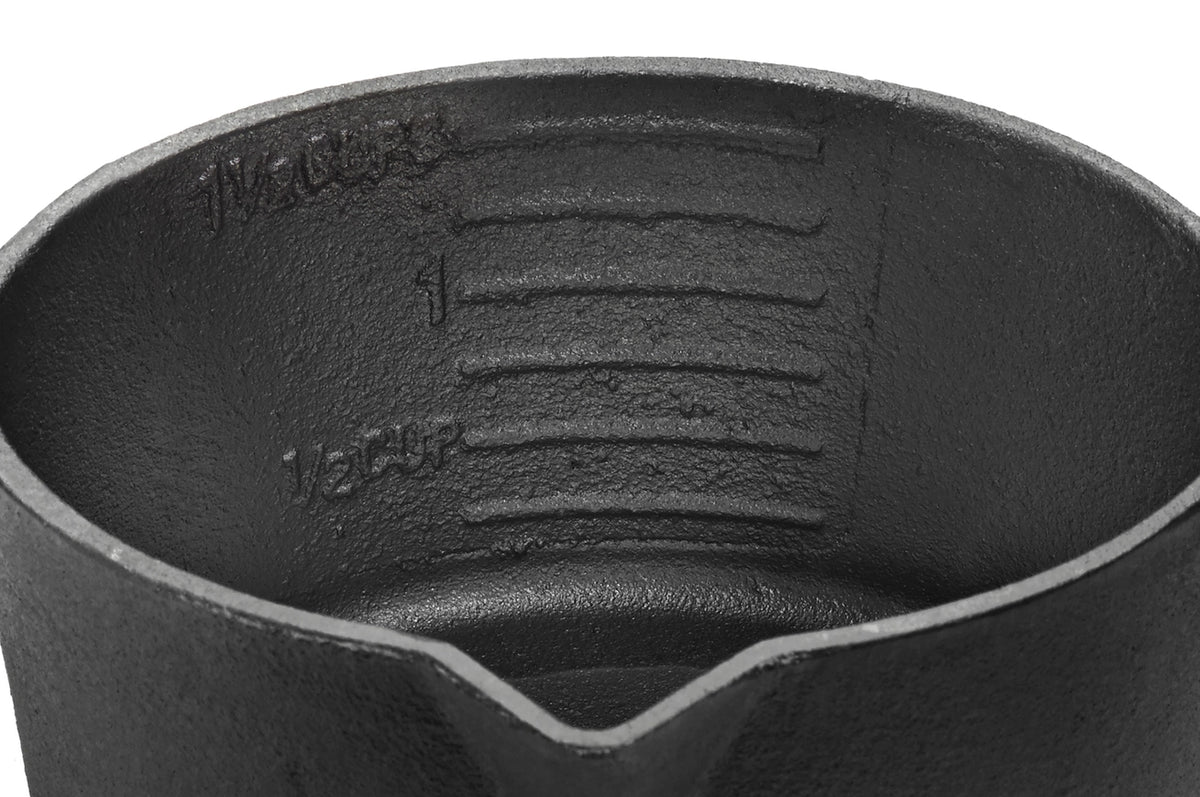 Cast Iron Sauce Pot w/Silicone Brush 4.5" x 10"