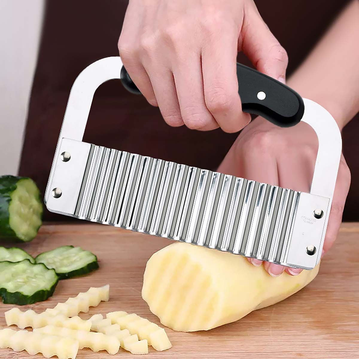 Crinkle-Cut Wave Slicer, Black Handle