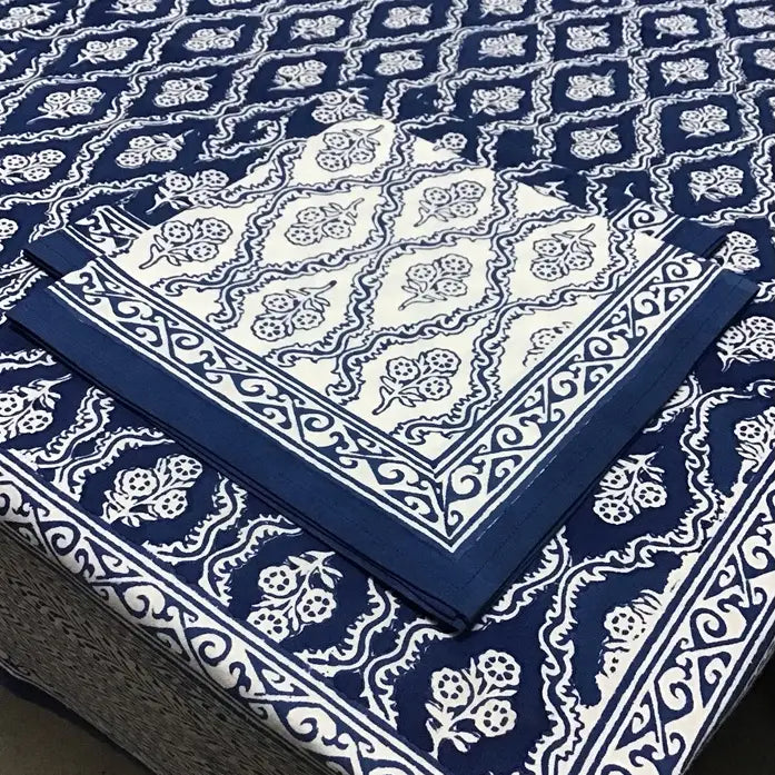 86" Trellis Navy Round Tablecloth