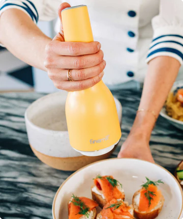 USB Canary Yellow Rechargeable Grinder + 2 Pods