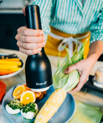 USB Midnight Black Rechargeable Grinder + 2 Pods